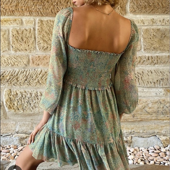 NWT Aritzia Wilfred Tempest Dress Plus Size Sage Multi Long Sleeve Shirred Top - Picture 4 of 16